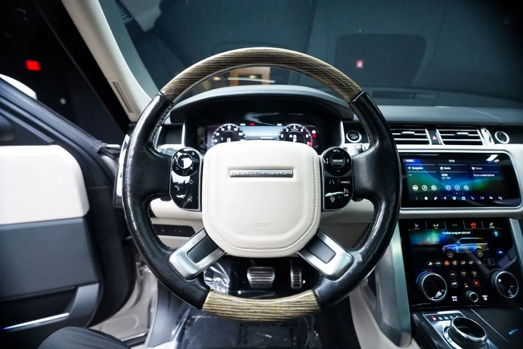 Land Rover Range Rover photo 30
