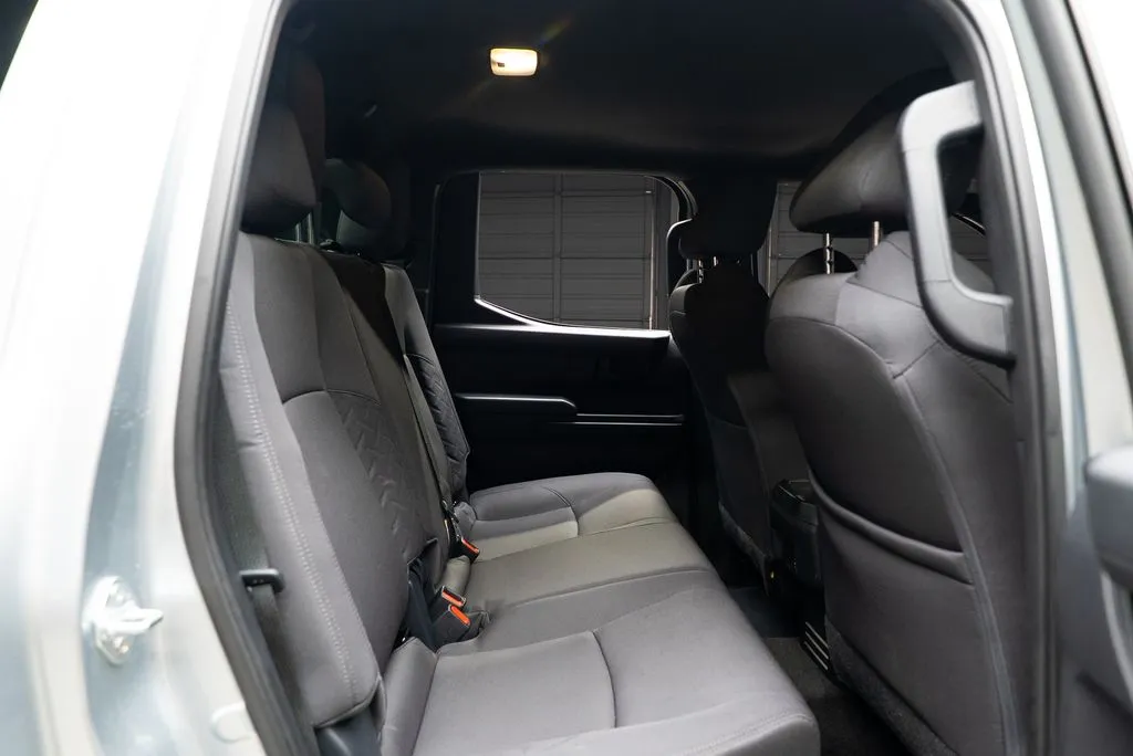 Toyota Tacoma photo 47