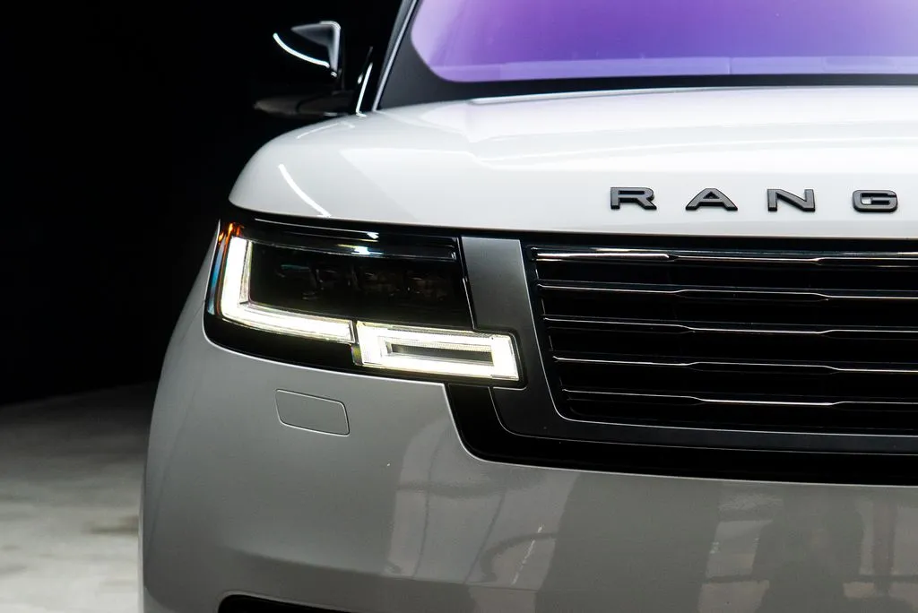 Land Rover Range Rover photo 7