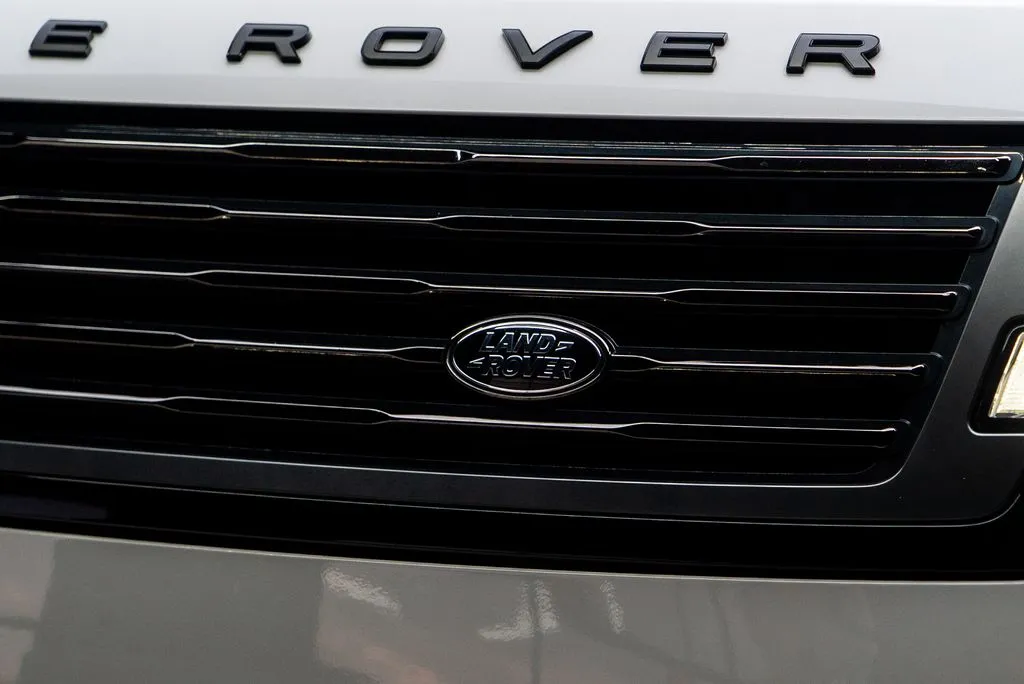 Land Rover Range Rover photo 5