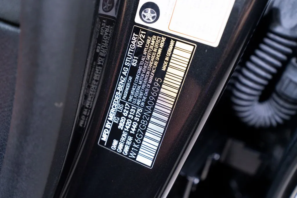 Mercedes-Benz S-Class photo 43
