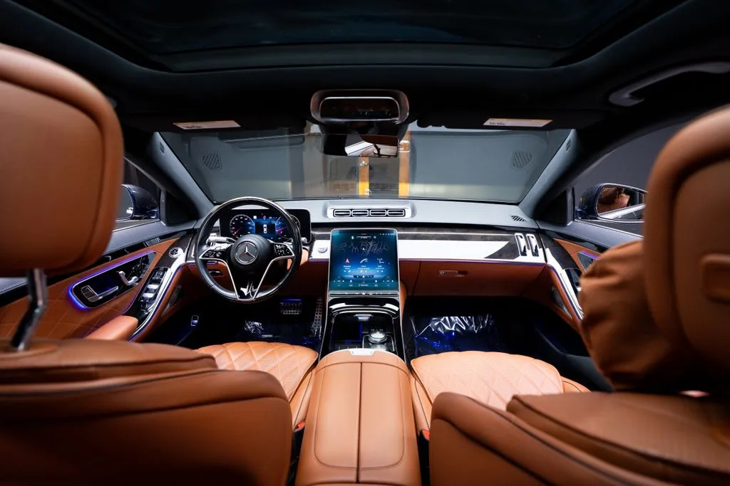 Mercedes-Benz S-Class photo 40