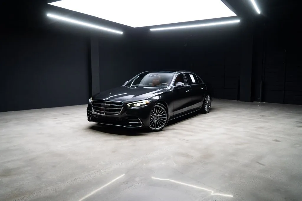 Mercedes-Benz S-Class photo 41
