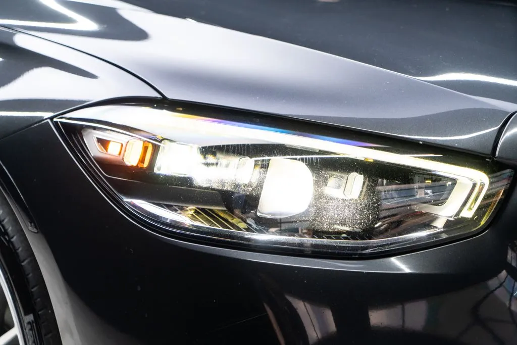 Mercedes-Benz S-Class photo 7