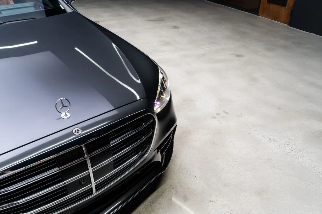 Mercedes-Benz S-Class photo 9