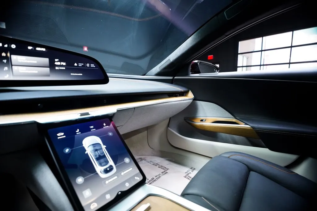 Lucid Air photo 45