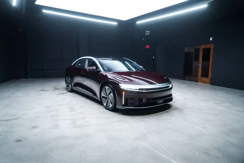 Lucid Air photo 10