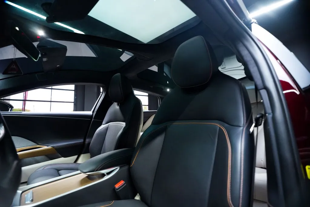 Lucid Air photo 31