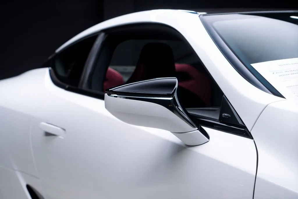 Lexus LC photo 13