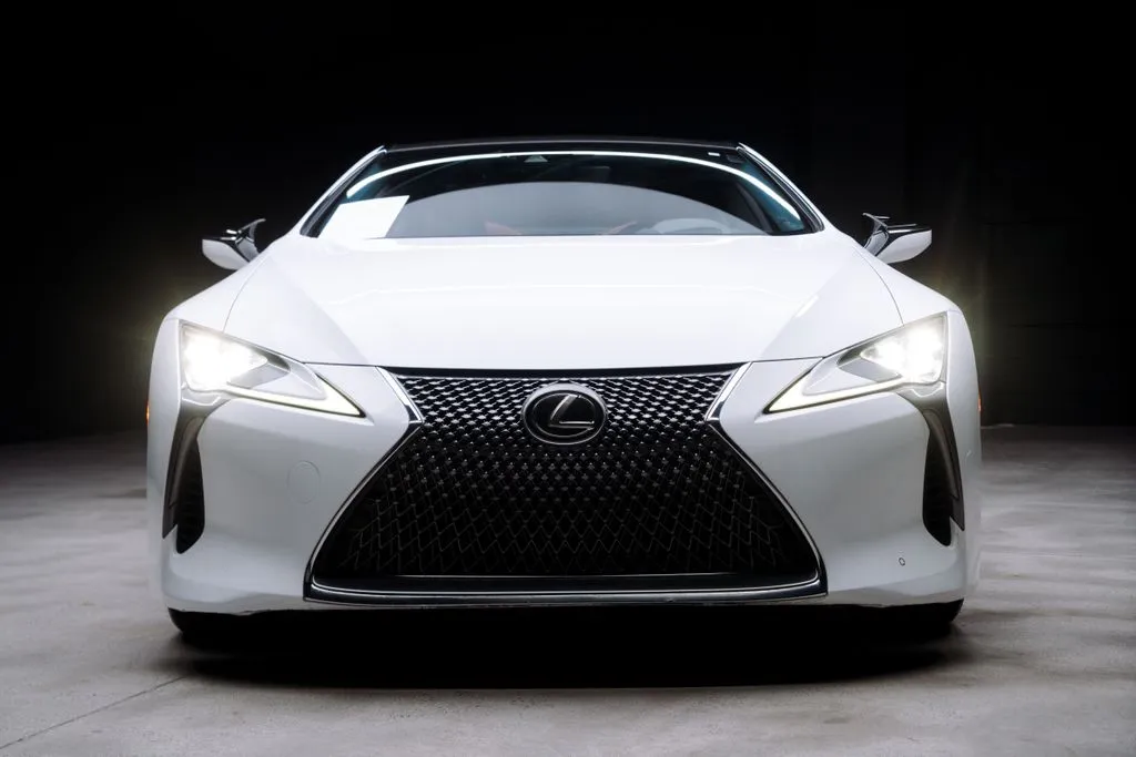 Lexus LC photo 3
