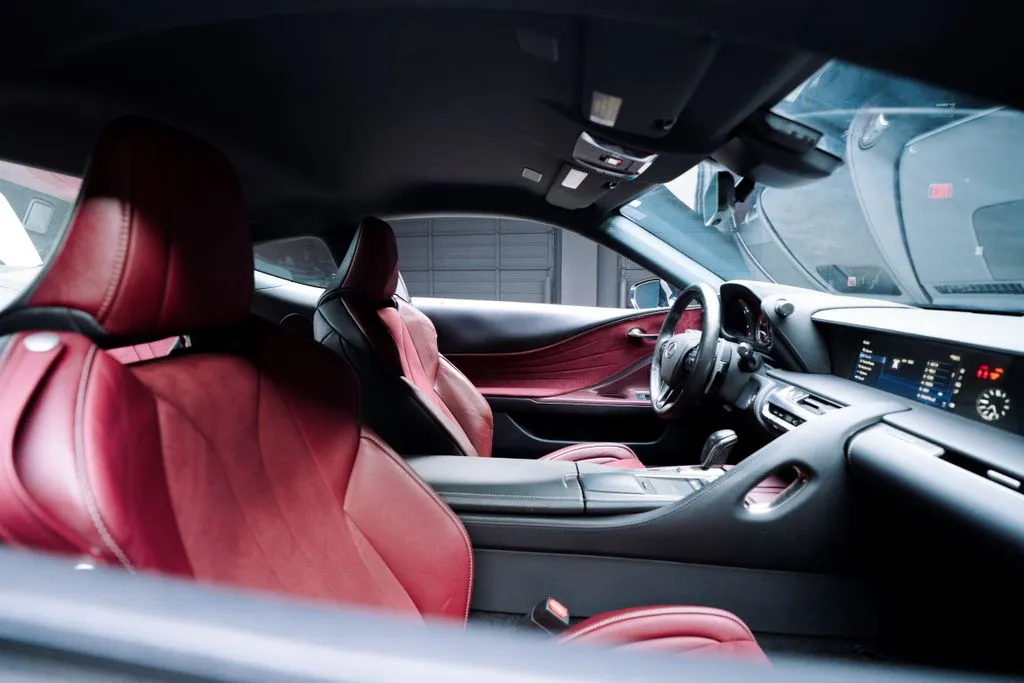 Lexus LC photo 41