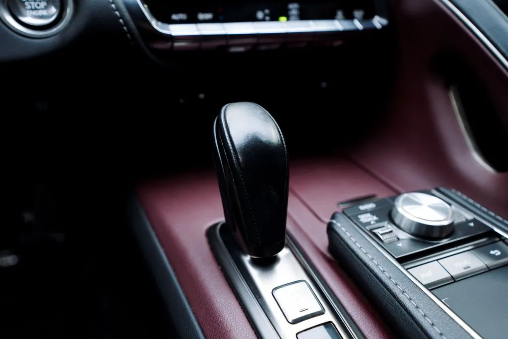 Lexus LC photo 37