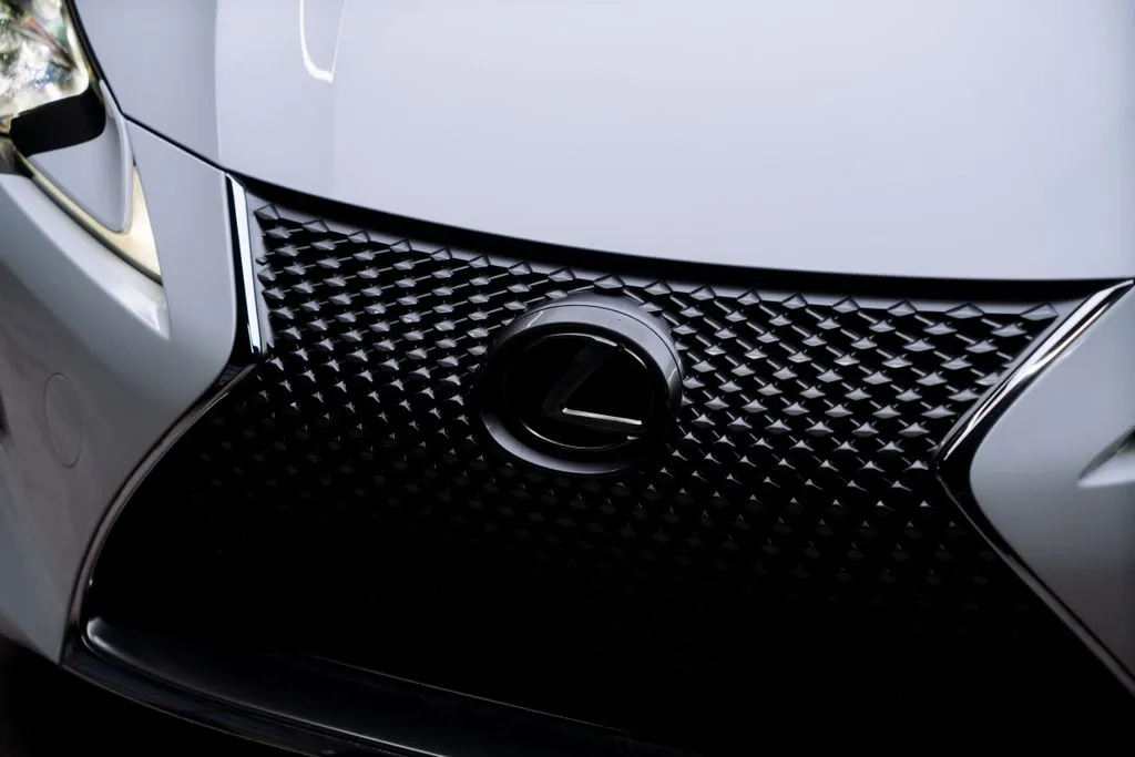 Lexus LC photo 5
