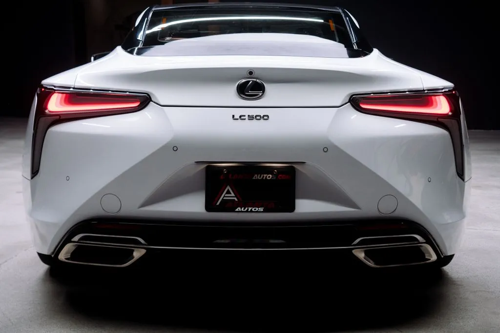 Lexus LC photo 18