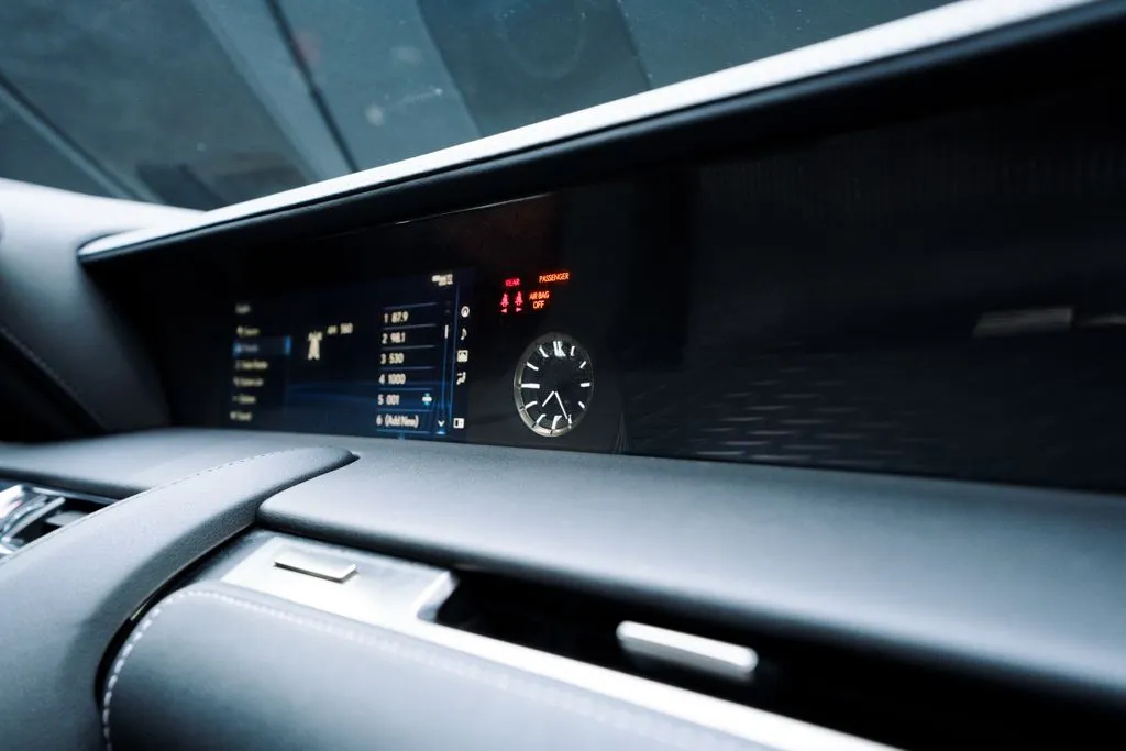 Lexus LC photo 40