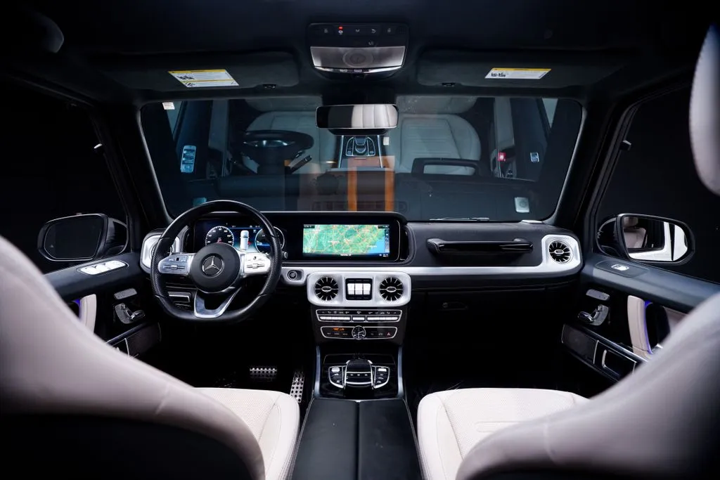 Mercedes-Benz G-Class photo 46