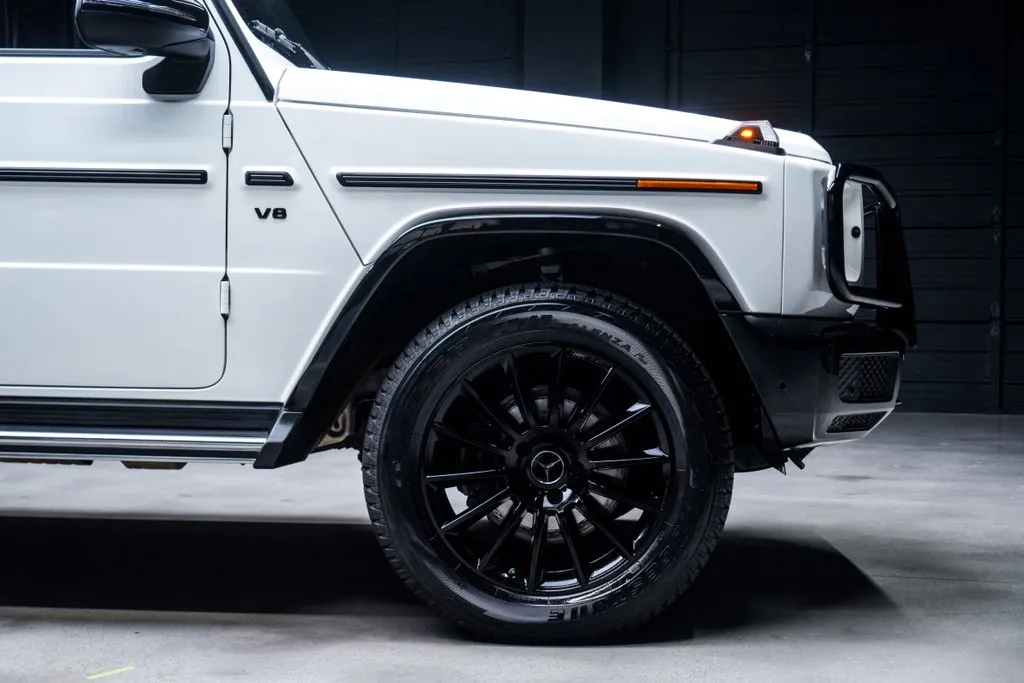 Mercedes-Benz G-Class photo 12
