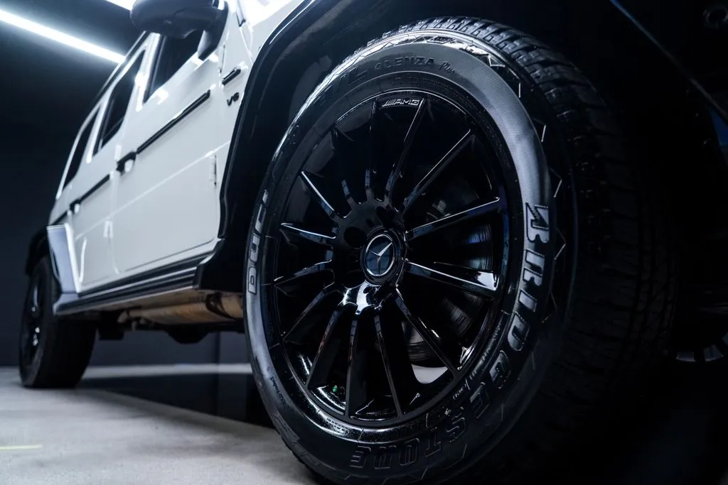 Mercedes-Benz G-Class photo 13