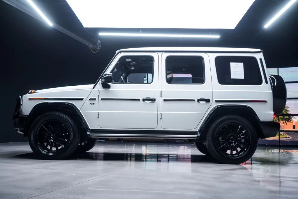 Mercedes-Benz G-Class photo 24