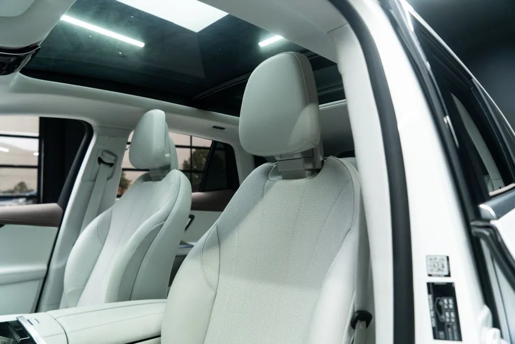 Mercedes-Benz EQE photo 25