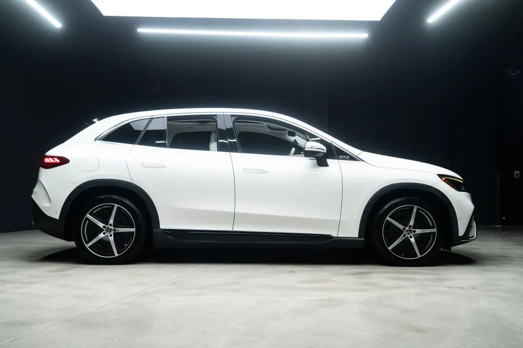 Mercedes-Benz EQE photo 9