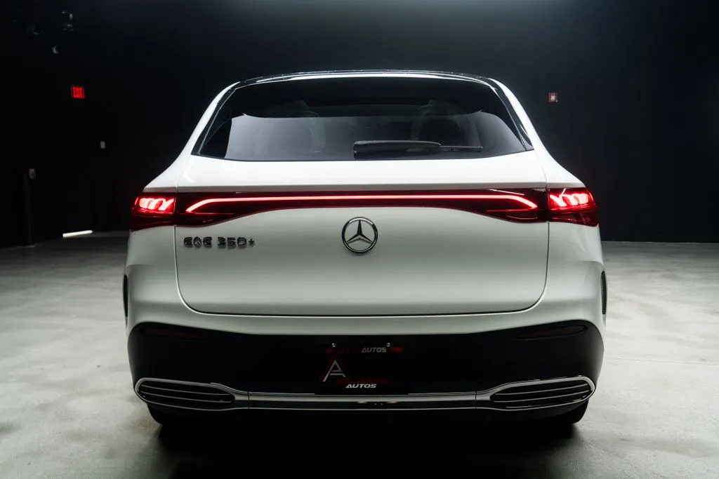 Mercedes-Benz EQE photo 17