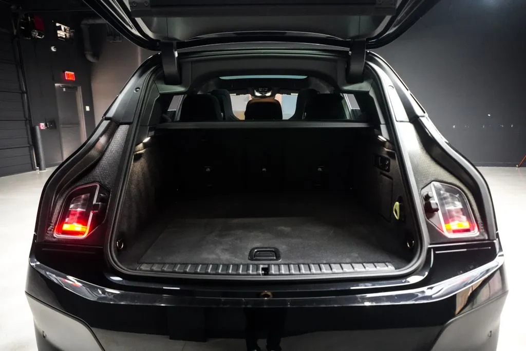 BMW iX photo 44