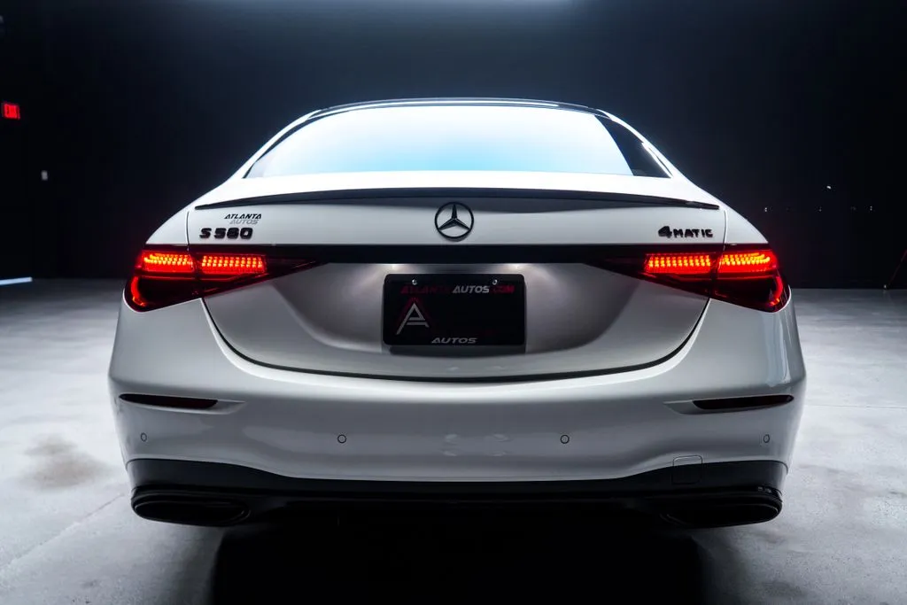 Mercedes-Benz S-Class photo 19