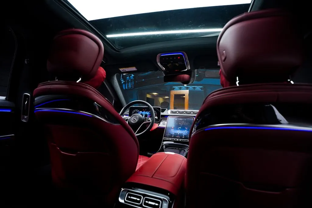 Mercedes-Benz S-Class photo 41