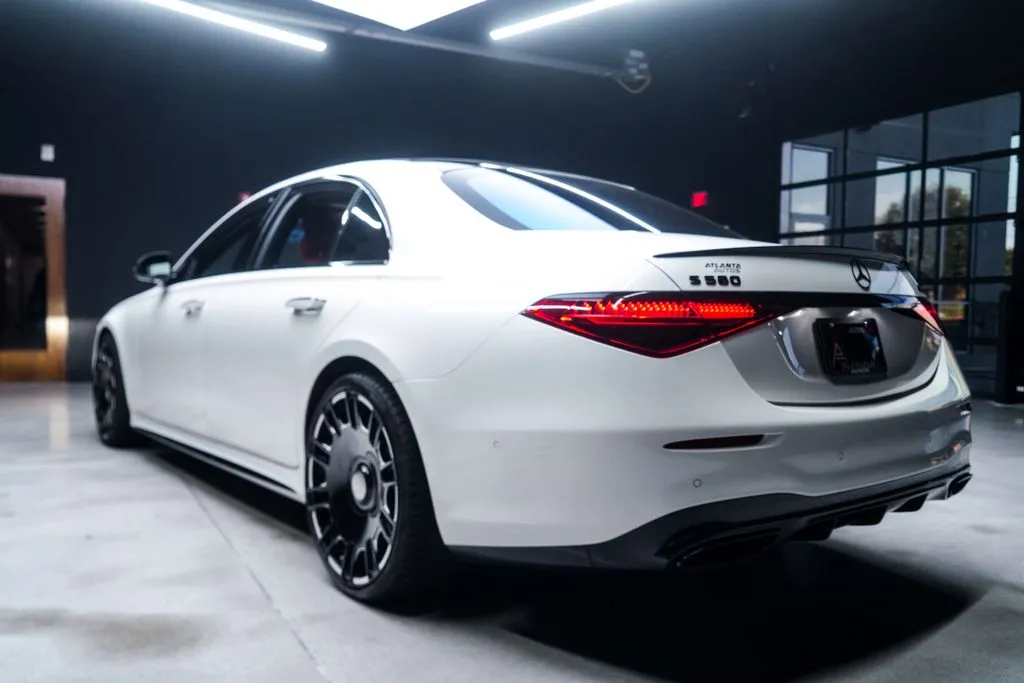 Mercedes-Benz S-Class photo 21