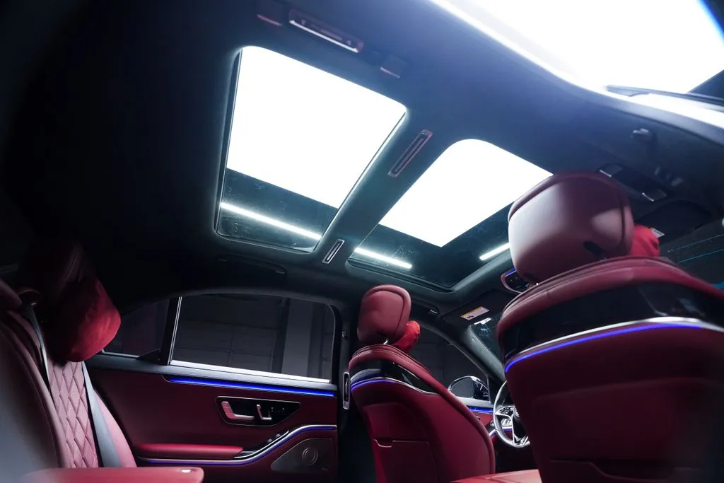 Mercedes-Benz S-Class photo 44