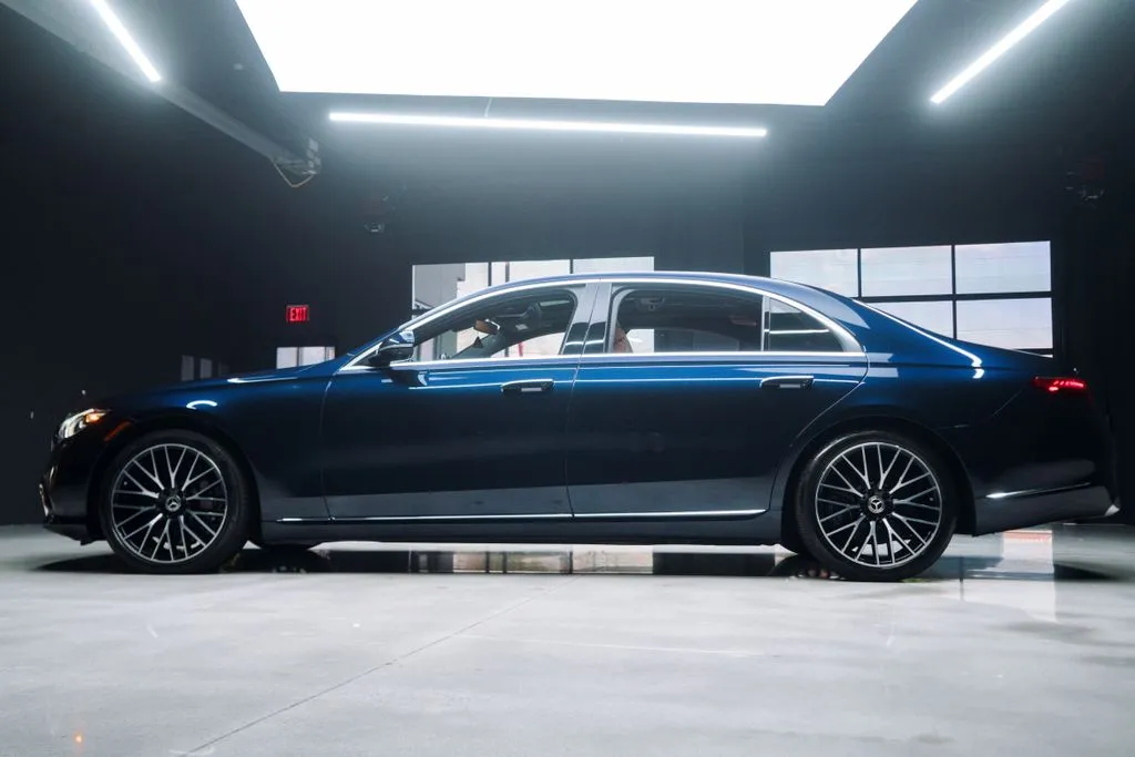 Mercedes-Benz S-Class photo 23