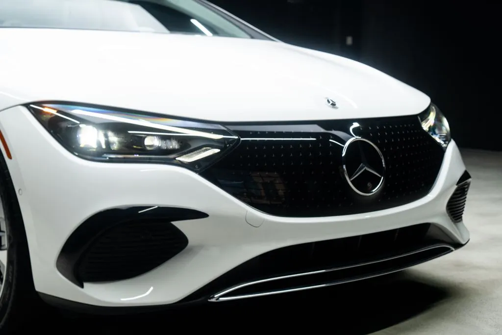 Mercedes-Benz EQE photo 7