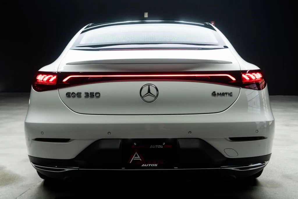 Mercedes-Benz EQE photo 20