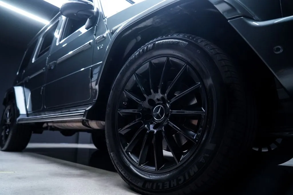 Mercedes-Benz G-Class photo 13