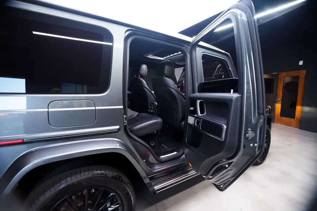 Mercedes-Benz G-Class photo 47