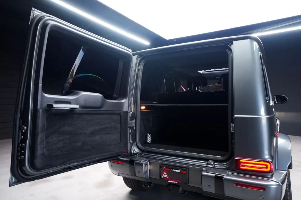 Mercedes-Benz G-Class photo 48