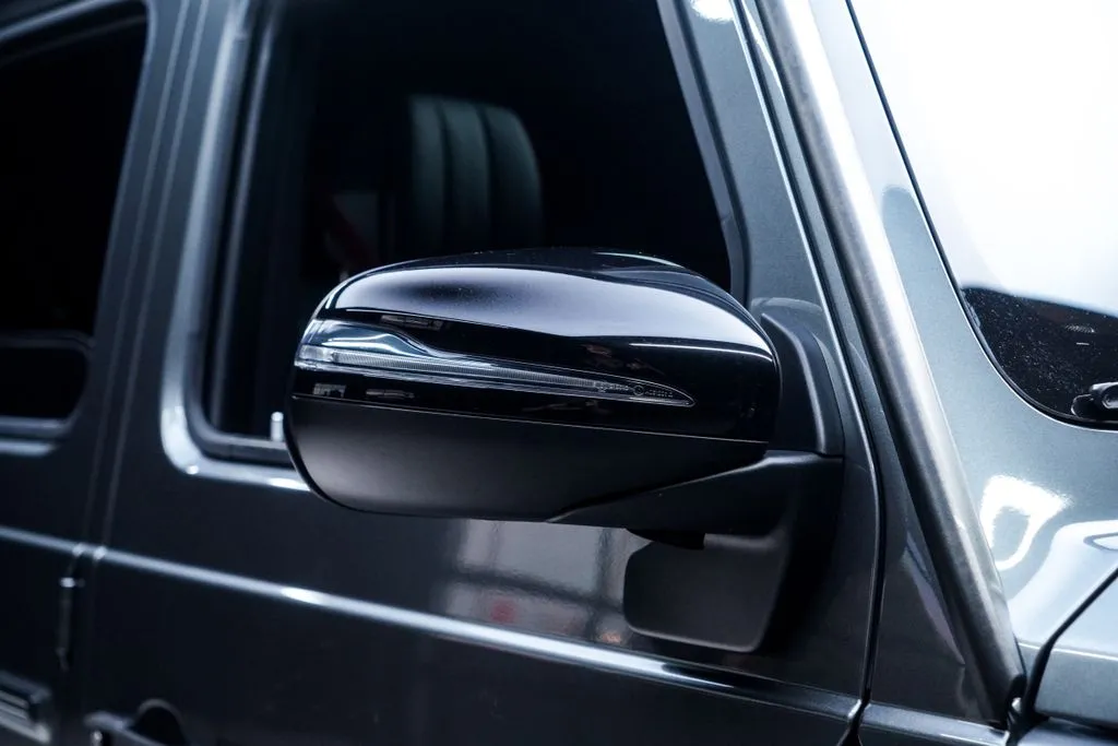 Mercedes-Benz G-Class photo 16