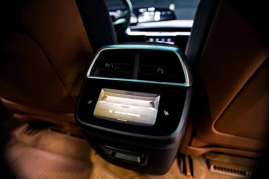 Lucid Air photo 41