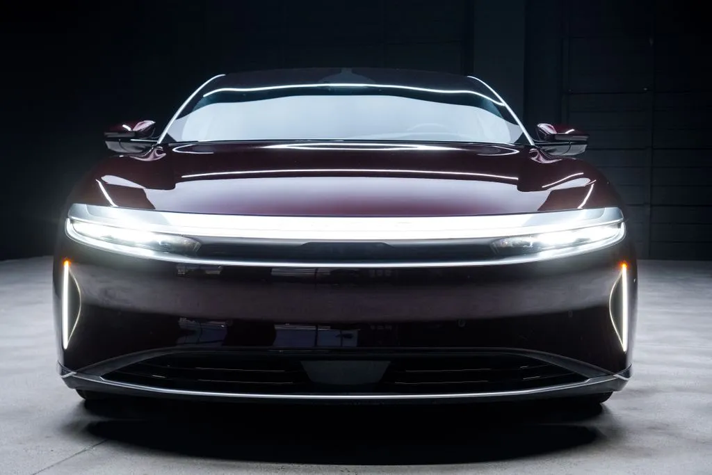 Lucid Air photo 4