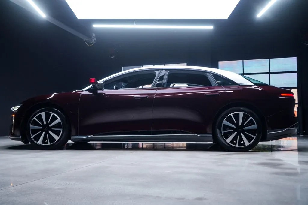 Lucid Air photo 22