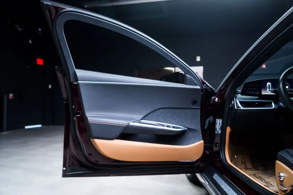 Lucid Air photo 24