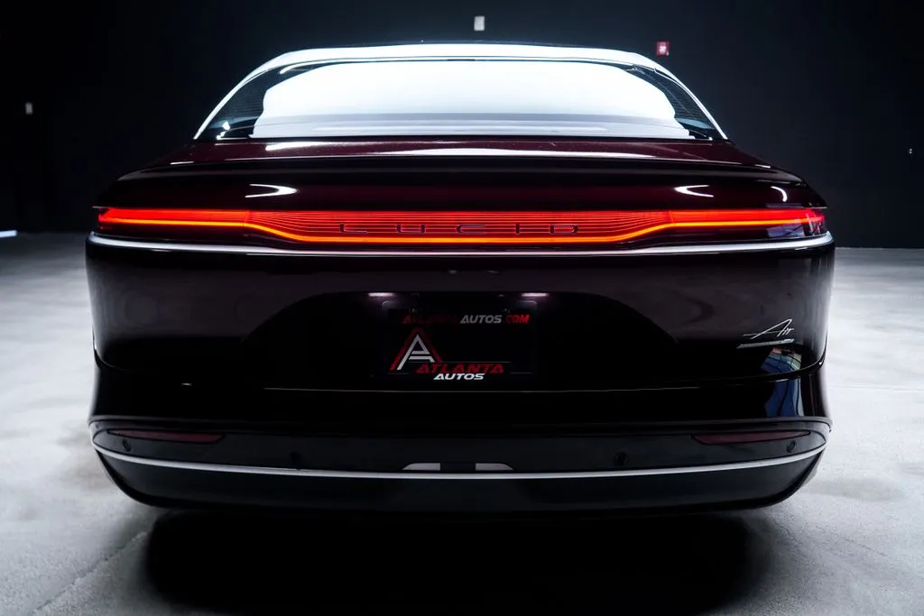 Lucid Air photo 19