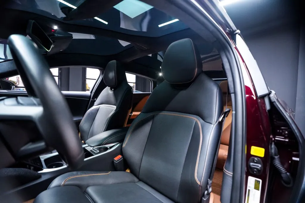 Lucid Air photo 26