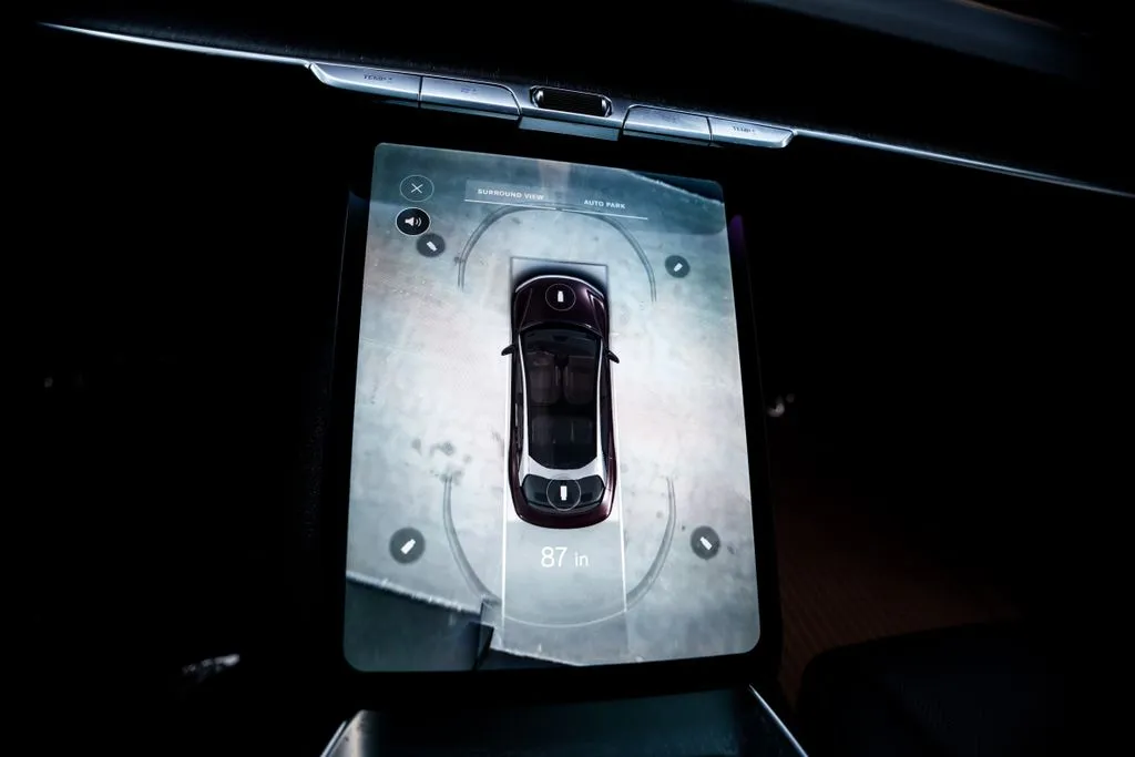 Lucid Air photo 35