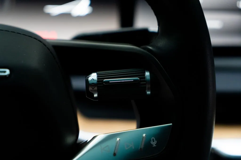 Lucid Air photo 31