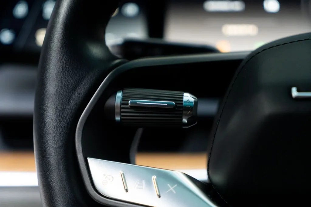 Lucid Air photo 30