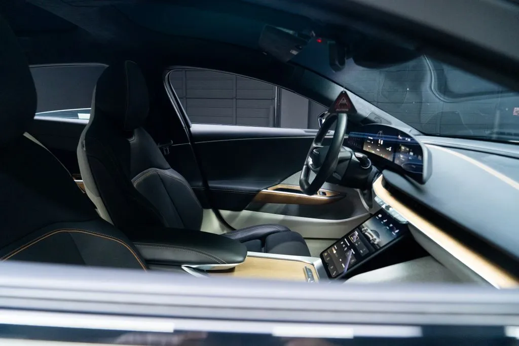 Lucid Air photo 40