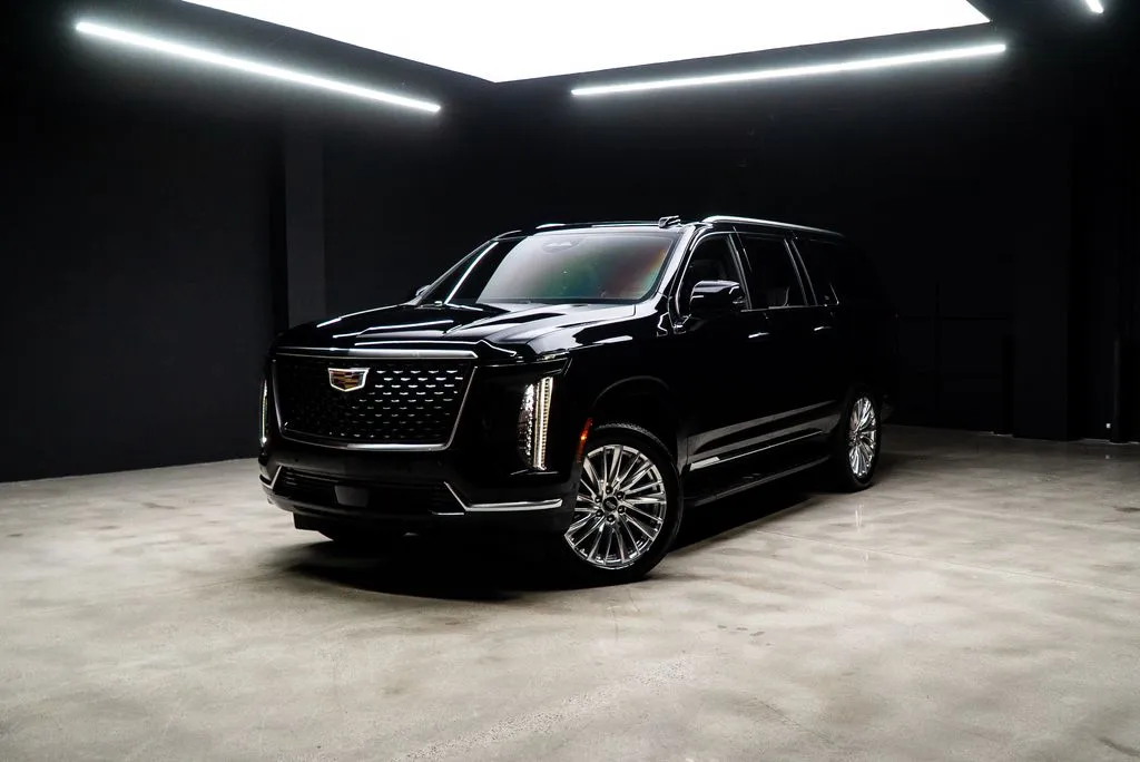 Cadillac Escalade ESV photo 56