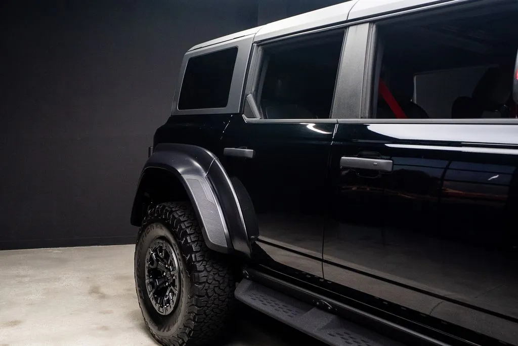 Ford Bronco photo 19